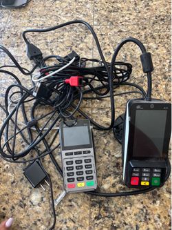 Pax credit card terminal