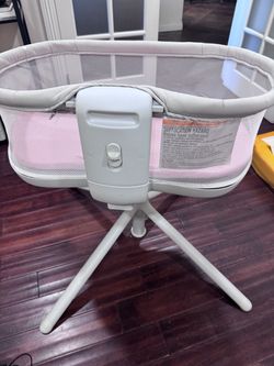 Halo baby bassinet