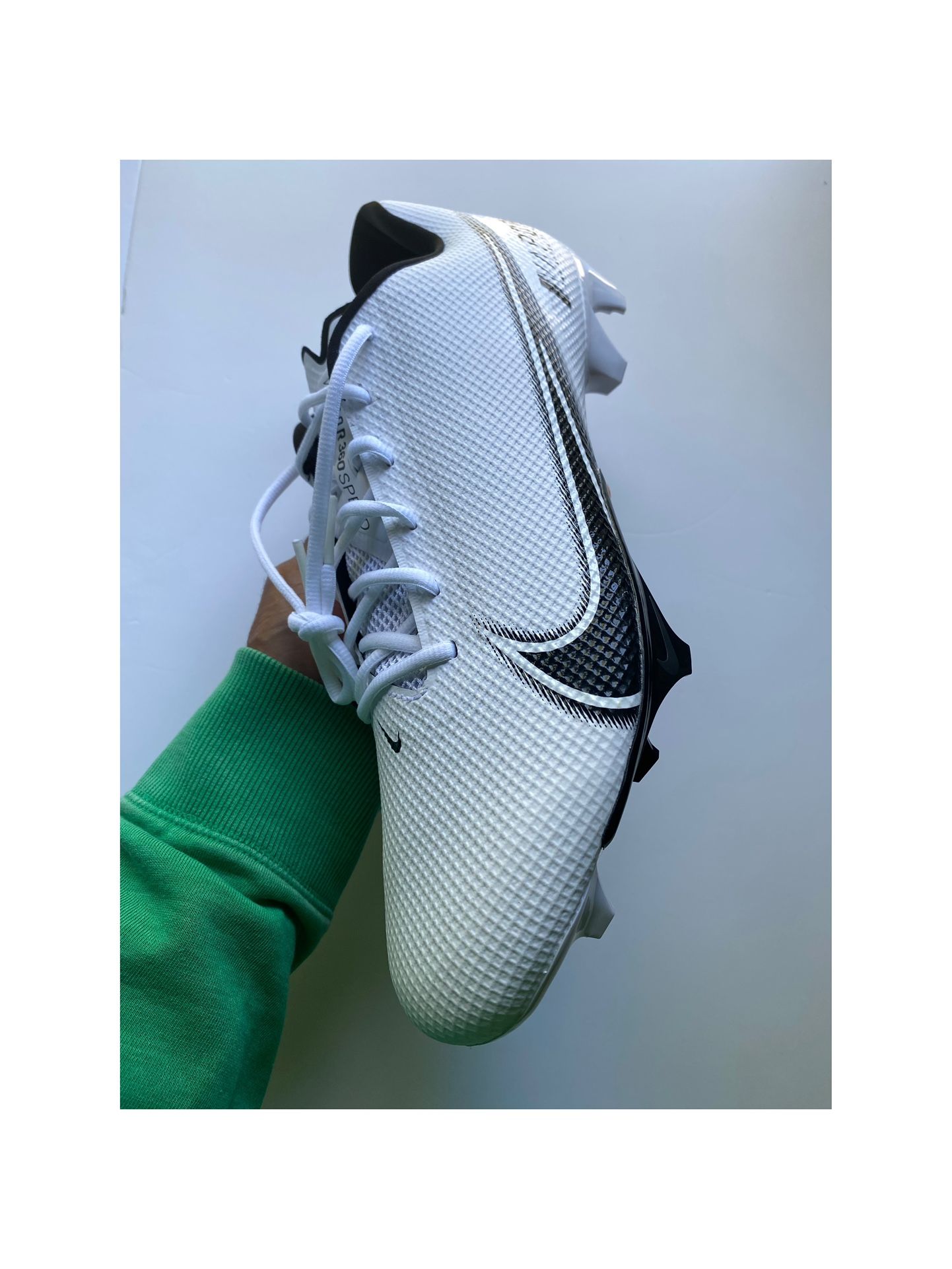 Nike Vapor Edge Speed 360 Low Football Cleats White Black Men’s Sz 16 New NO BOX!