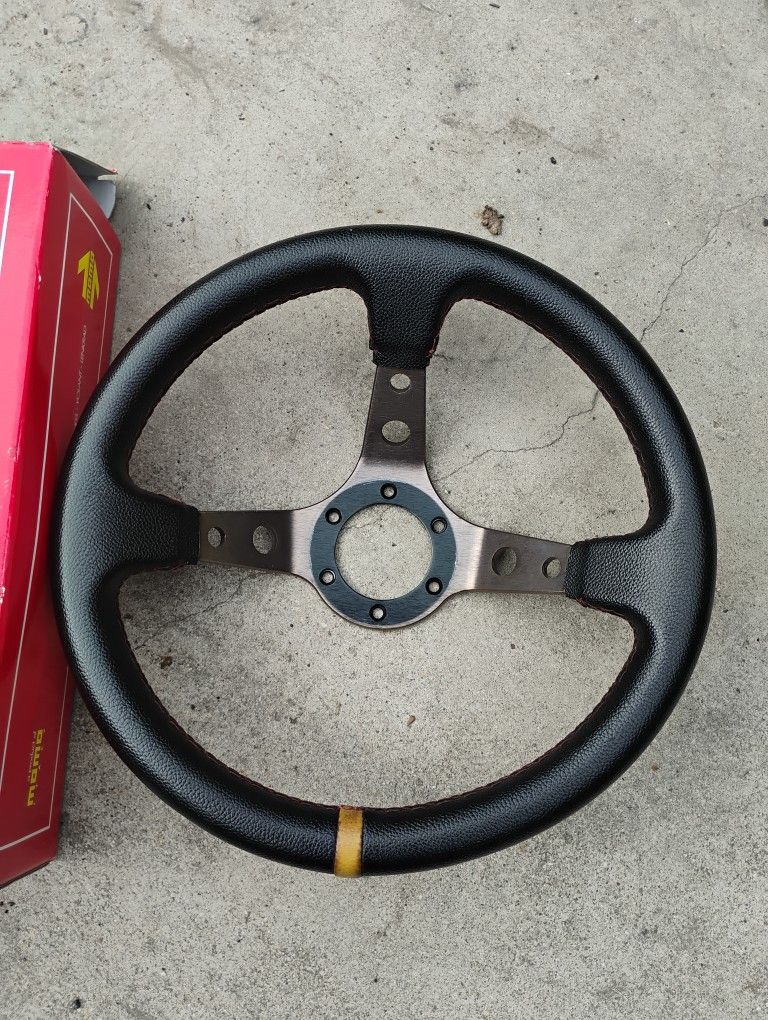 Momo Steering Wheel