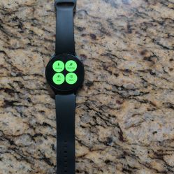 Samsung watch 4