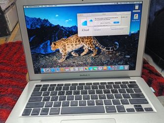 Apple MacBook Air