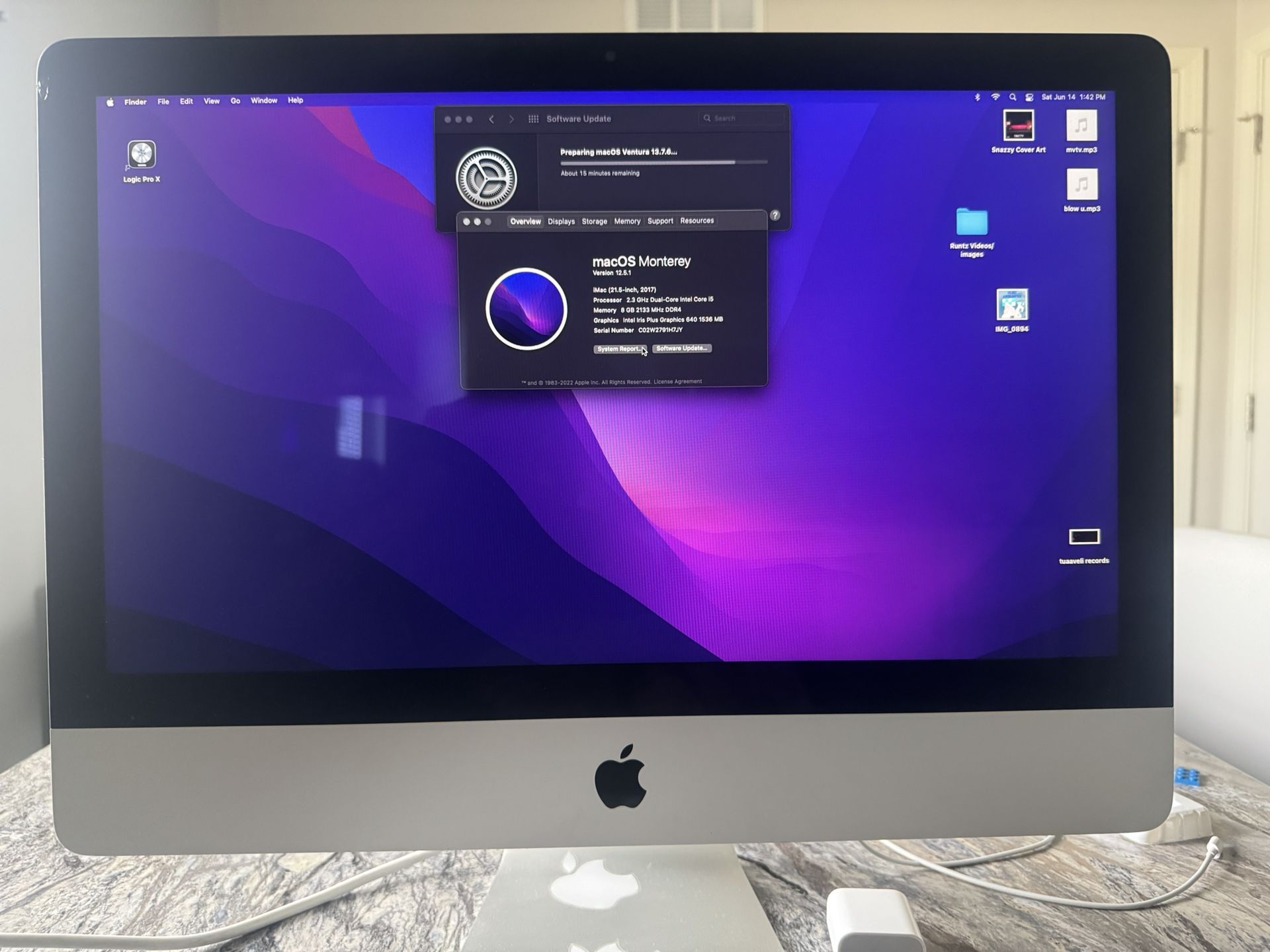 iMac 21.5 inch