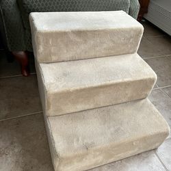Pet Stairs Give Small Ones Greater Independence 