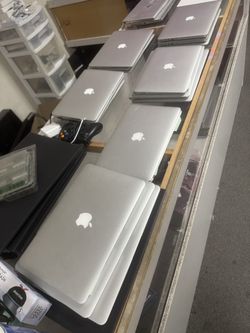 APPLE MACBOOKS & WINDOWS 11 PRO LAPTOPS FOR SALE OR TRADE LOCAL COMPUTER STORE 