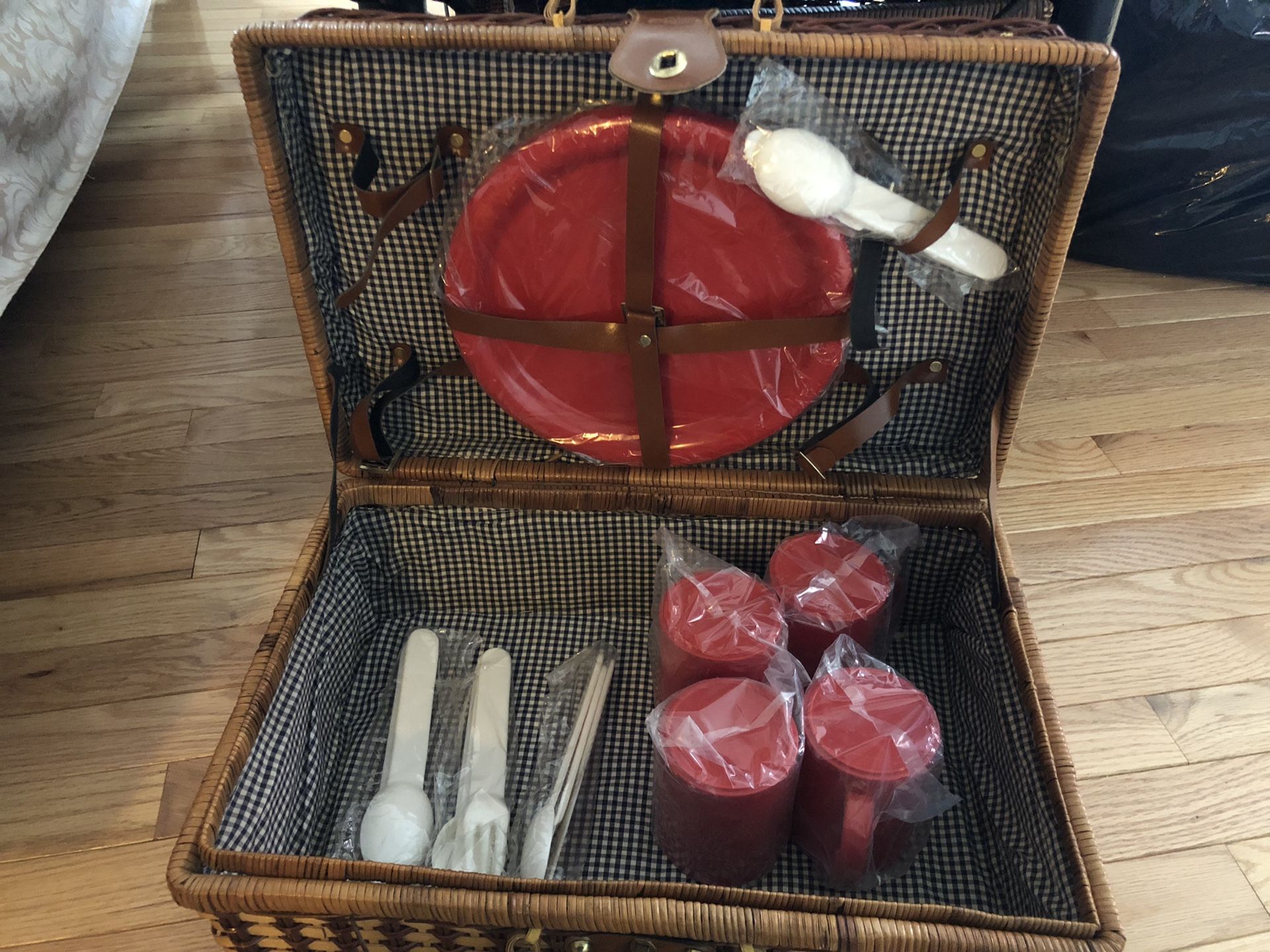 Picnic set for 4