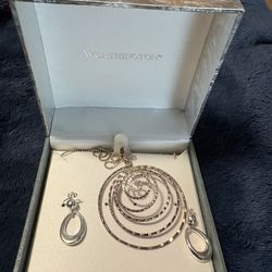 Worthington jewelry set