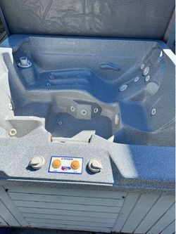 Hot tub is ready for pick up-Oakdale
