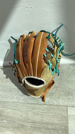 Easton Baseball Glove Re-Laced with Teal Lacing