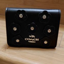 Brand New Leather Wallet With Strap For Crossbody Or Shoulder Bag Comes With Box