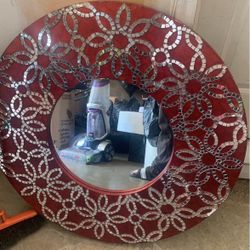 Pre- owned Pier  21 Oval shape mirror  Asking price 125.00 or your best offer  