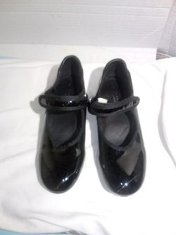 Girls Dance Tap Shoes Size 2 Freestyle By Danskin Color Black 