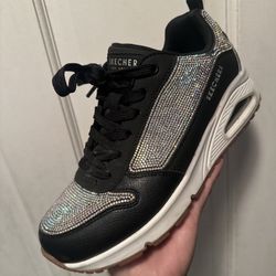 Skechers Size 7