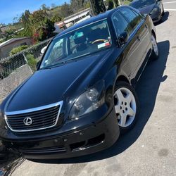 2005 Lexus LS 430