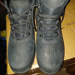 Timberland Size 8.5 M