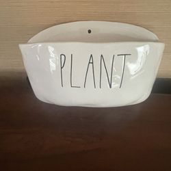 Ceramic Plant Holder