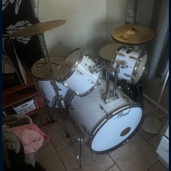 Drum Set 