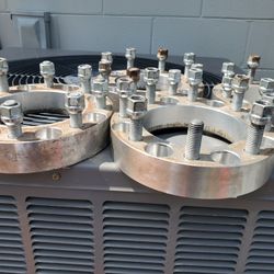 8×170  F250  2" SPACERS 