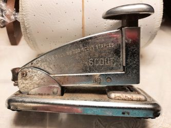 Vintage 1940's Office Ace Scout Stapler Fastener model 202
