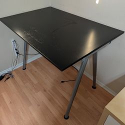 Table/Desk 