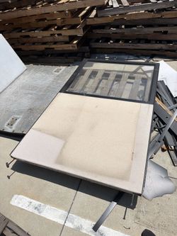 Free office window partition