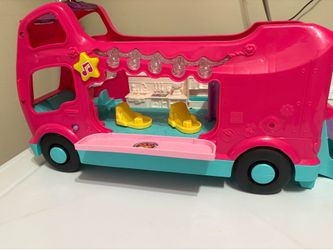 Little people Barbie Bus