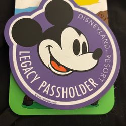 Disney Legacy Passholder Magnet