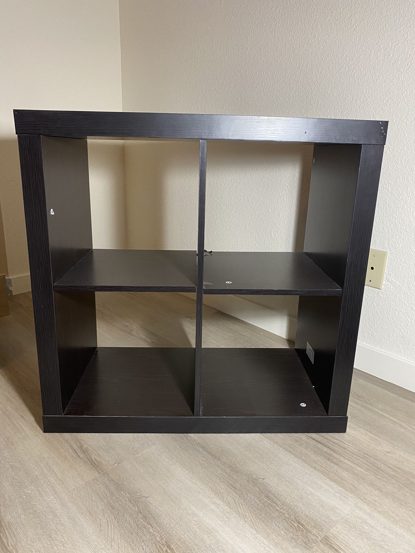 4 Cube Storage Shelf Organizer Bookshelf with Open Back