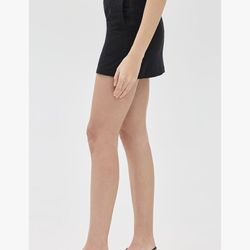 Hue Solid Black Mini Skirt