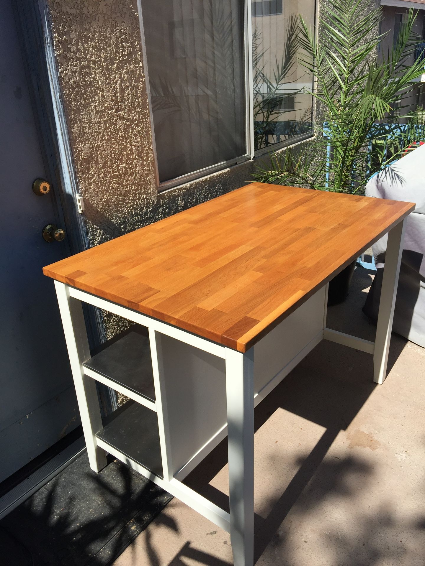 IKEA Kitchen Island & 2 Barstool Chairs (STENSTORP) Oak worktop & Stainless-steel shelves (49 5/8 x 31 1/8")