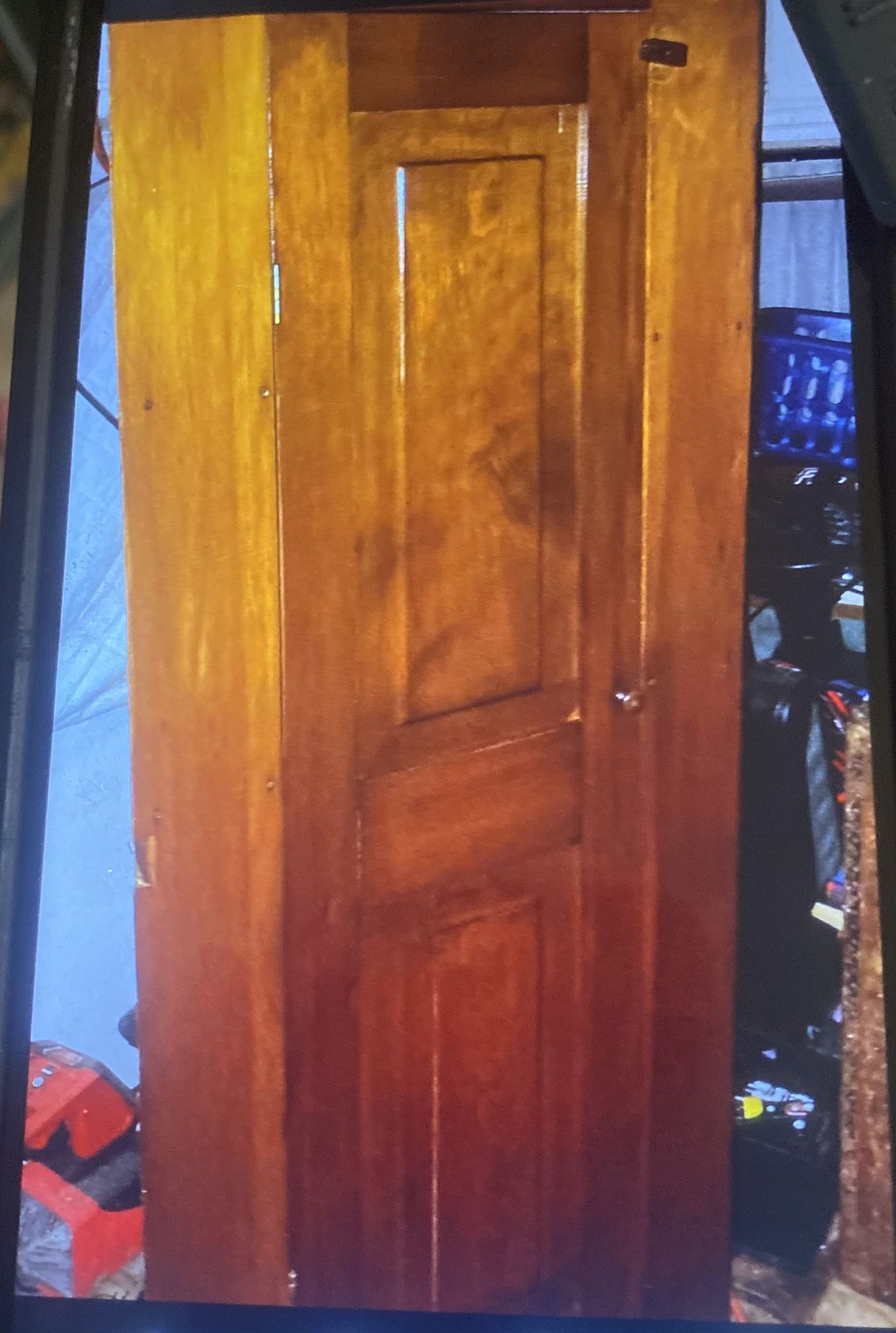 Corner Cabinet W 3 Inside Shelves