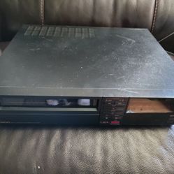 Vcr No red White Cable. Never Tested As Is