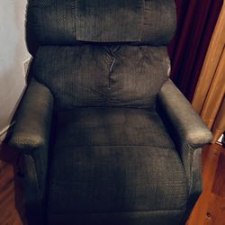 FREE Golden Technologies Lift Chair