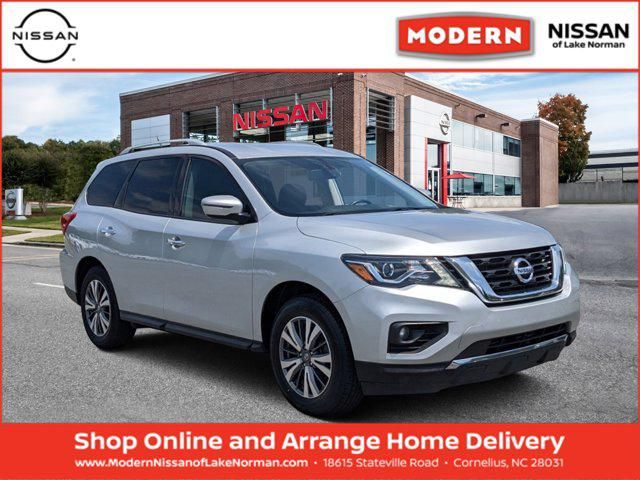 2017 Nissan Pathfinder