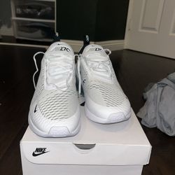 Nike Air Max 270 