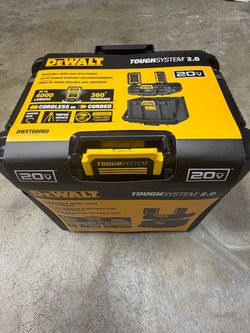 DEWALT Tough System LED Light w/box