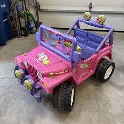 Child’s Barbie  Jeep , New Battery