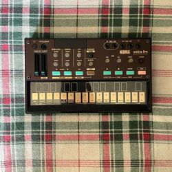Korg Volca FM2 Synthesizer