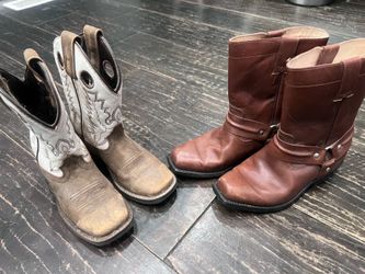 2 pairs of boys boots size 12y
