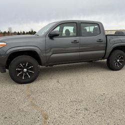 2017 Toyota Tacoma