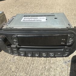 Chrysler Dodge Radio 