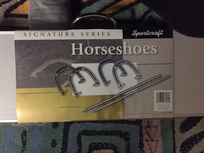 Sportcraft signature Series metal horseshoes game set