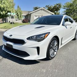 2019 KIA Stinger