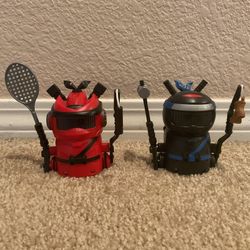 Ninja Fighter Robots: Black And Red With 4 Fighting Accessories 