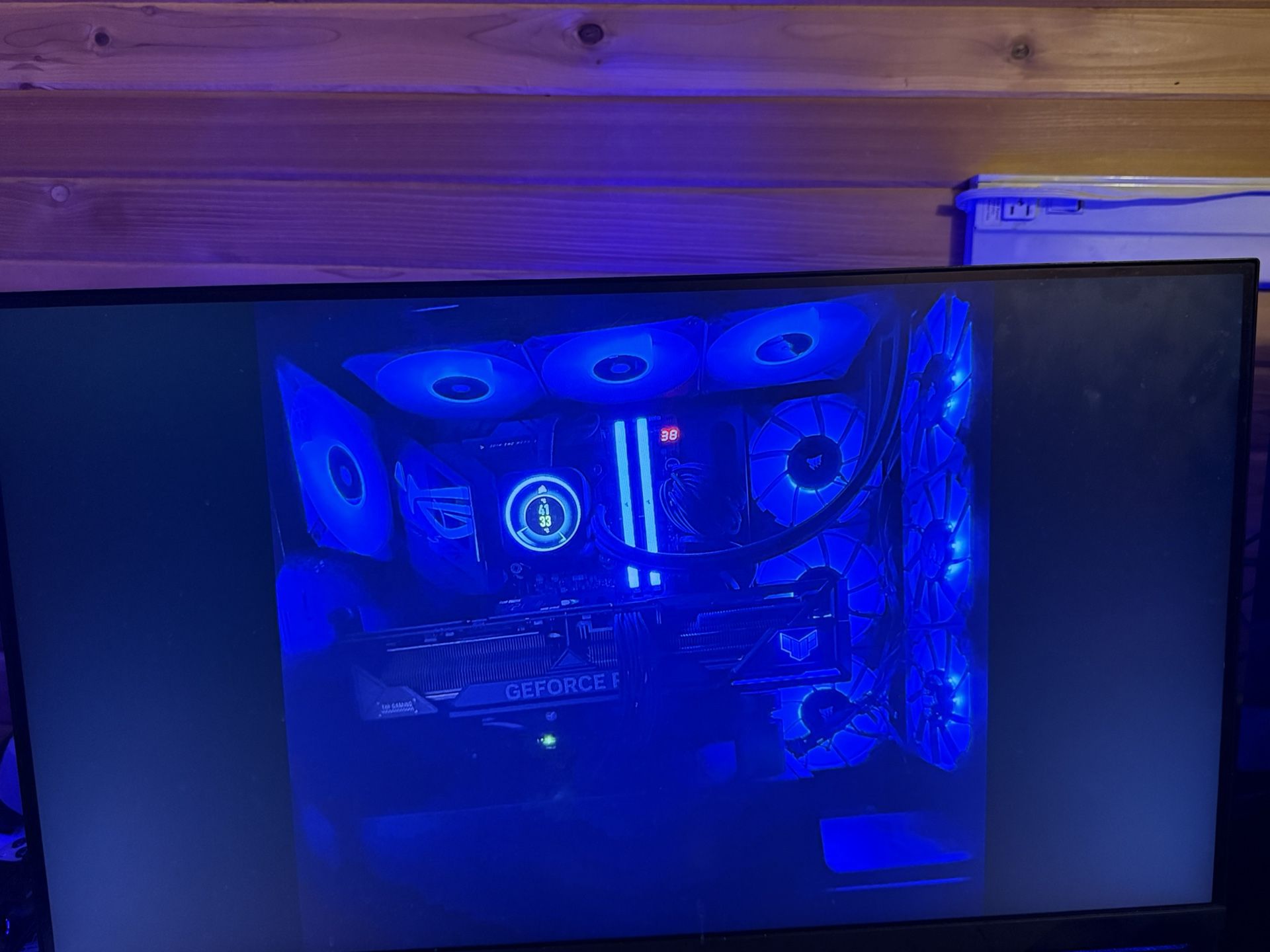 28" Odyssey G70A 4K UHD LED 144hz Gaming Monitor