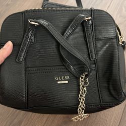Guess Purse - Like New!!