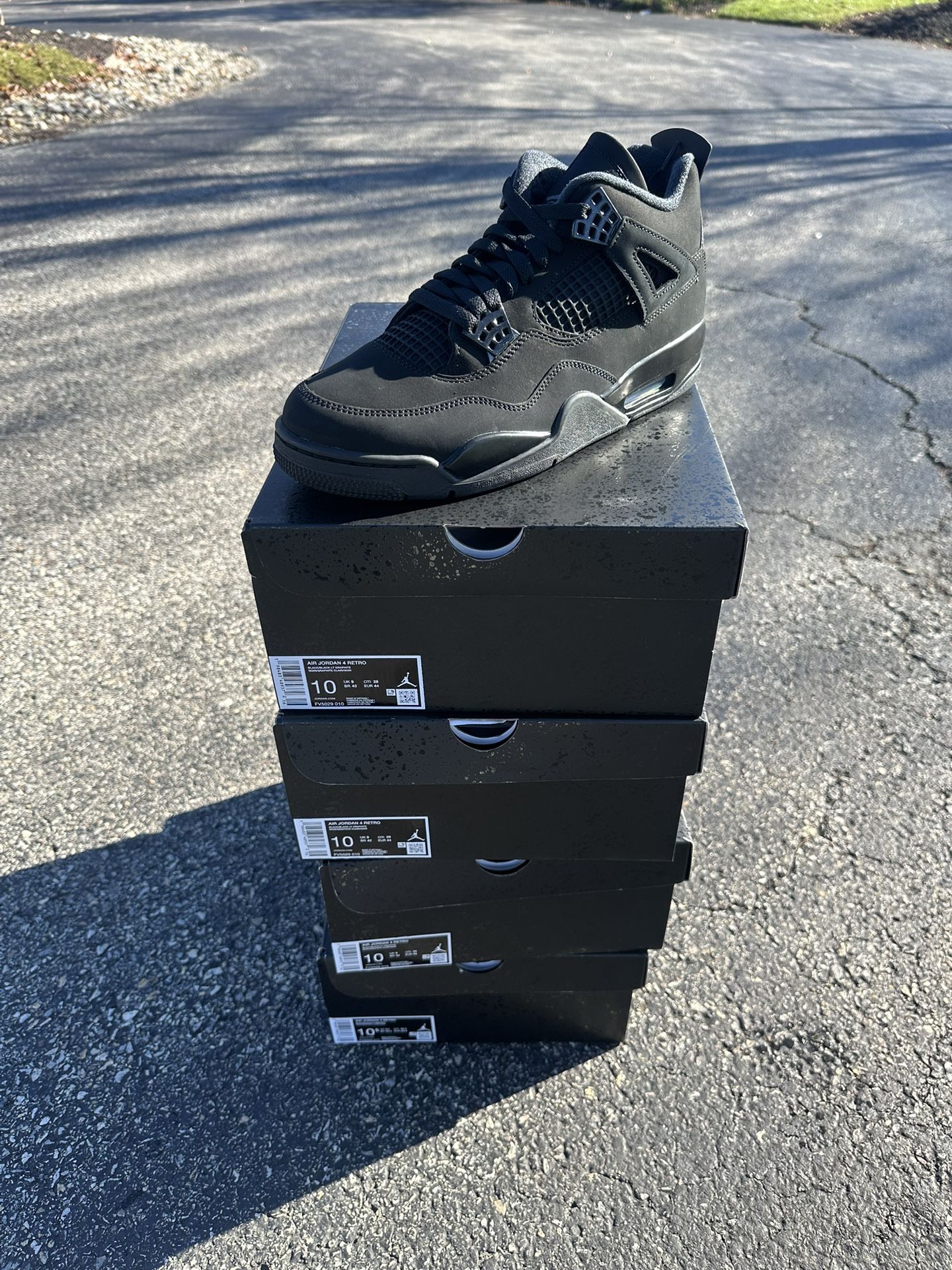 Jordan 4 Black Cat 