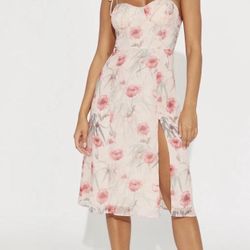 Fashion Nova Claire Chiffon Midi Dress - Pink  New With Tags - Sold out on Website  Size Medium   If you have any questions about sizing or shipping p
