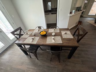 Kitchen Table with chairs for 6