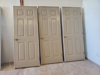 3 doors 30x80